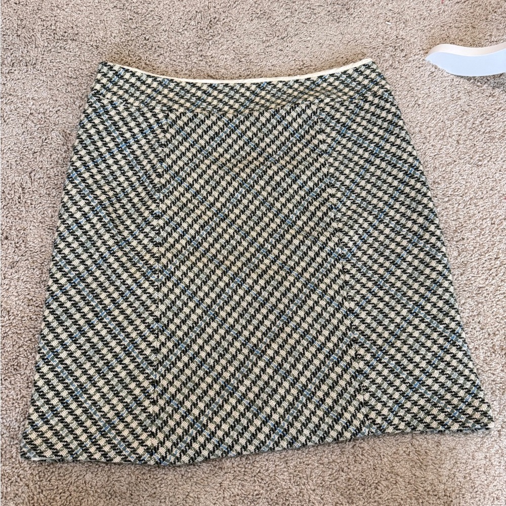 Ann Taylor Plaid Pencil Skirt - Picture 7 of 10